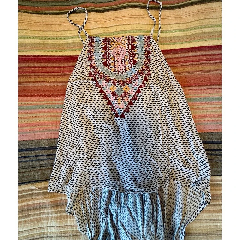 Tank Top Womens Ivory Boho Embroidered Swing Hi-Low Hem - Picture 6 of 6